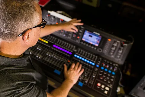 premium-audio-987456