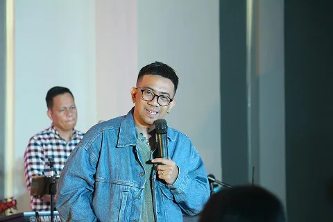 <strong>Timeline & Program Management</strong>